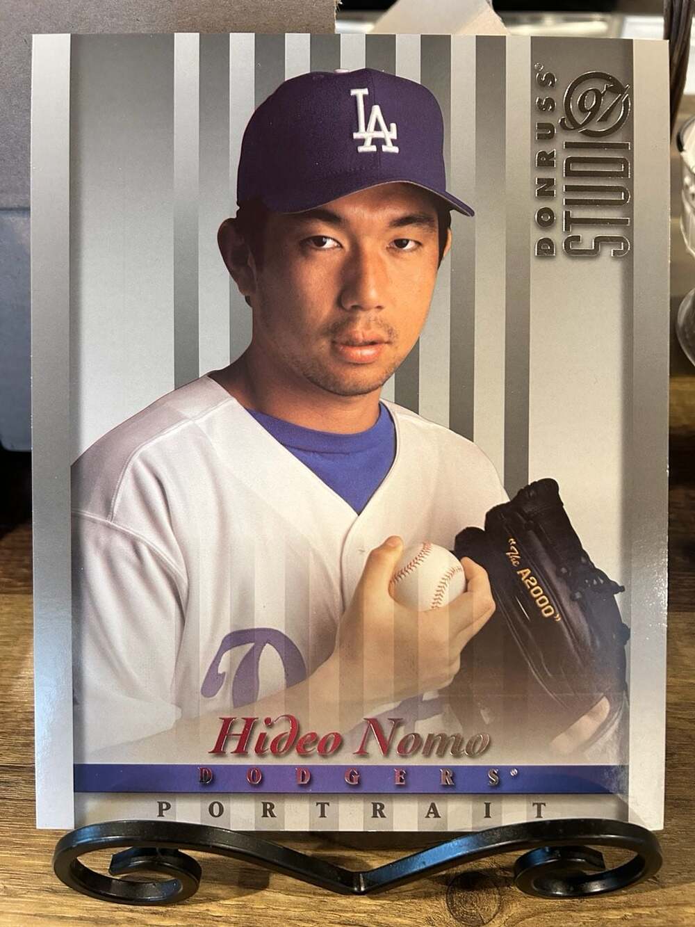 1997 Donruss Studio Portrait Hideo Nomo Los Angeles Dodgers #19 Oversized Card